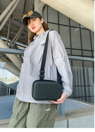Borsa a tracolla rigida nera, leggera e portatile, per adulti, ideale per il trasporto quotidiano, lo shopping, le brevi camminate all'aperto e l'uso quotidiano.
