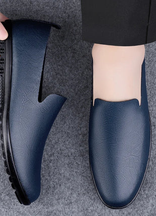 Scarpe da uomo in vera pelle Casual formali mocassini da uomo mocassini estate italiana traspirante Slip on scarpe da barca maschili Over Size 50 51