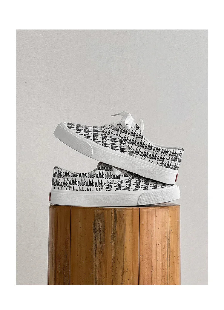Designer Canvas Casual shoes for men  Flats Vulcanized Shoes Original printed sneakers male Skateboard street shoes men Tennis