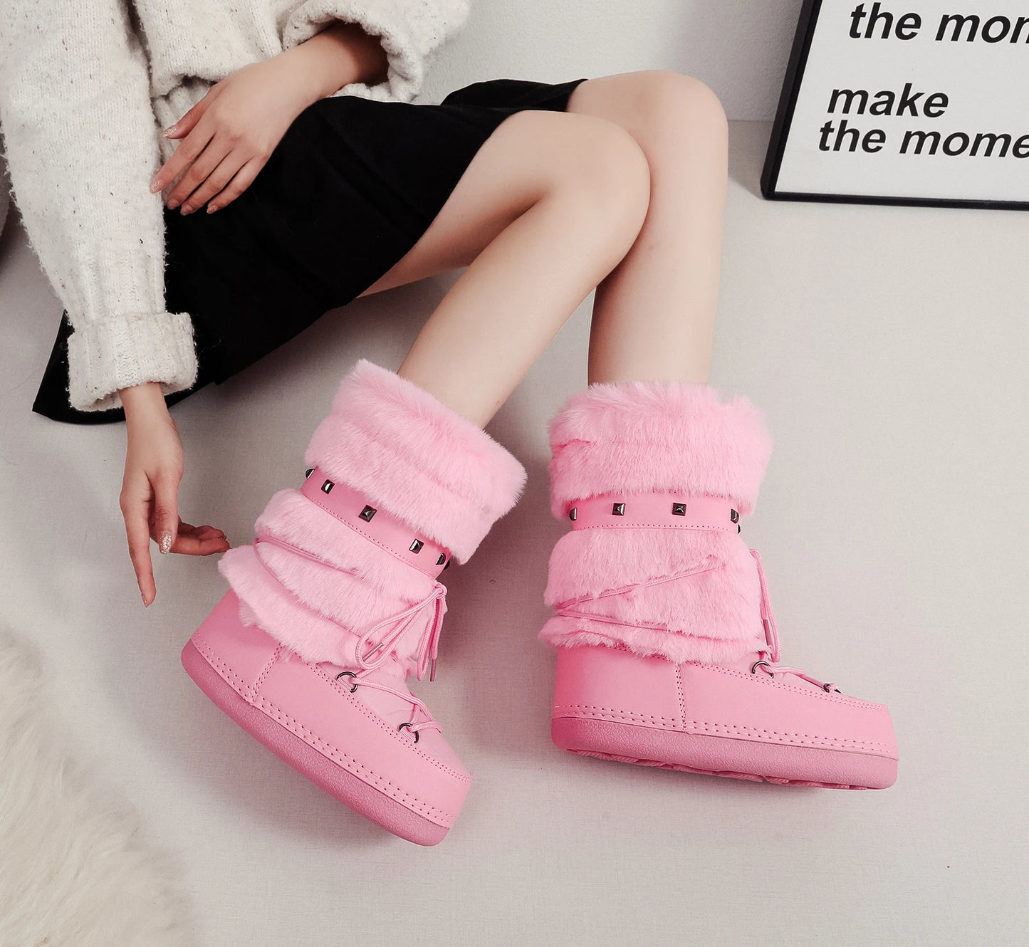 Women's Furry Boots New Warm Skiing Winter Boots Women Space Boots Trendy Ladies Winter Shoes Non-slip Girls Snow Boots