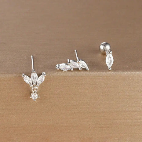 Set di orecchini a bottone con corona color oro in acciaio inossidabile da 3 pezzi per le donne Gioielli unici con orecchini a forma di occhio di cavallo in cristallo placcato oro 14 carati platinumshop