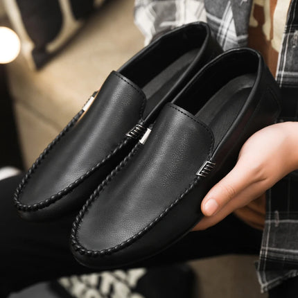 Slip on traspirante in vera pelle da uomo scarpe da guida marchio di lusso italiano uomo mocassini uomo scarpe casual mocassini Chaussure Homme