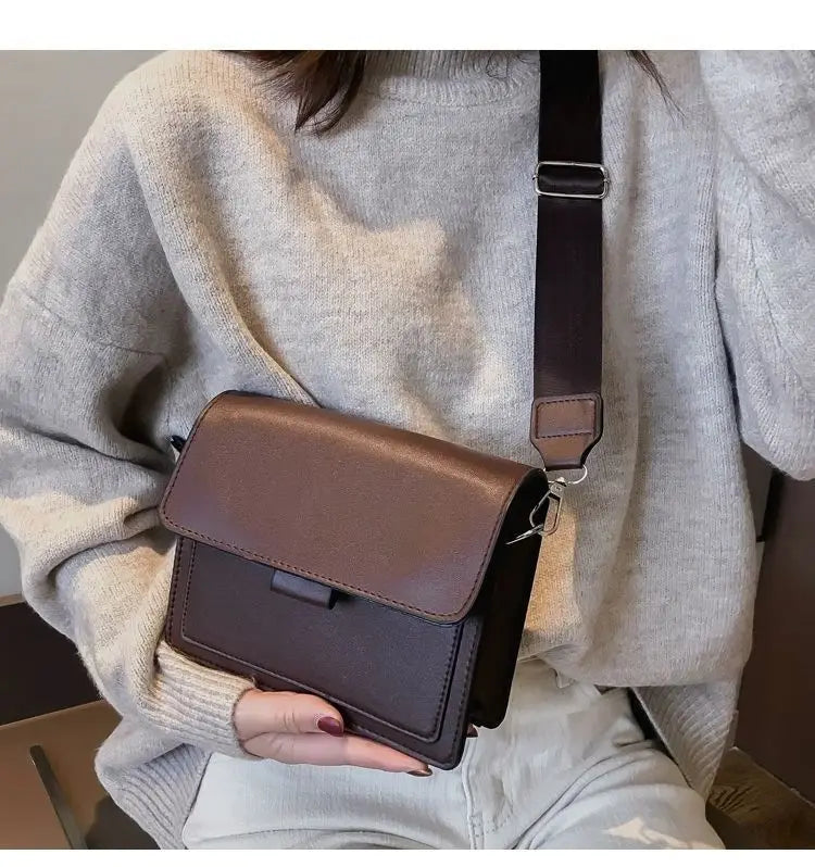 Classic Designer PU Leather Crossbody Bag for Women Travel Handle Handbag Fashion Shoulder Messenger Bag Ladies Small Flap Bag PlatiNum