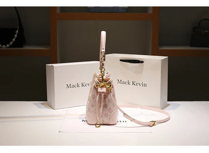 2024 borsa a secchiello portatile in pelle dolce e di lusso con stampa floreale delicata e sciarpe bella borsa a tracolla da donna