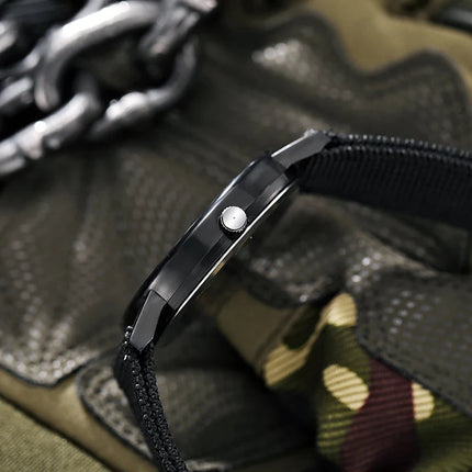 Orologio da polso sportivo al quarzo da polso da uomo con cinturino in Nylon luminoso orologi da polso resistenti agli urti platinumshop