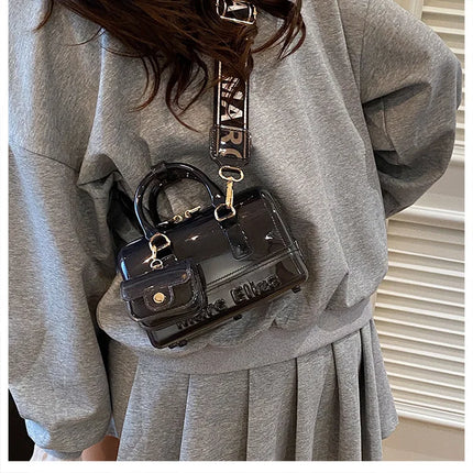 2025 Transparent PVC Beach Bag, Korean Style, Fresh and Sweet Silicone Shoulder Bag, Medium Size with Zipper Closure