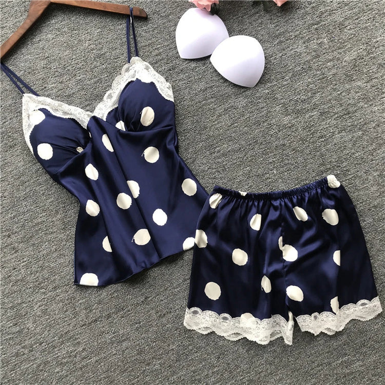 Nuovo set di biancheria intima da donna in due pezzi, composto da canotta e pantaloncini in raso a pois, stile europeo e americano, semplice e casual.