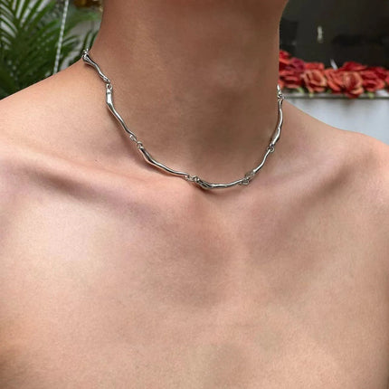 New Irregular Wave Shape Chain Men Necklace Advanced Sense Stainless Steel Figaro Cuban Chain Necklace For Men Women Jewelry
﻿ PlatiNum