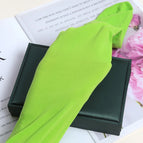 light green / One Size