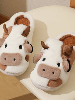 Winter Home Slippers for Couples Warm Plush Neutral Cartoon Cow Indoor Anti Slip Comfortable Cotton Slippers for Men and Women
