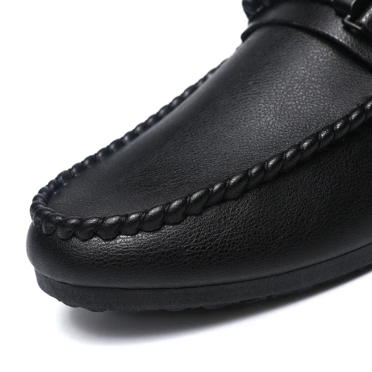 Mezze pantofole da uomo in pelle estiva Scarpe casual da uomo traspiranti Scarpe da guida pigre slip-on Comode mocassini da passeggio Mocassini