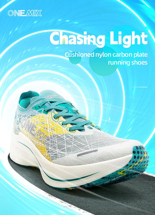 ONEMIX Marathon Scarpe da corsa con piastra in carbonio Assorbimento degli urti Scarpe sportive ultraleggere Tecnologia di rimbalzo Sneakers da uomo all'aperto PlatiNum