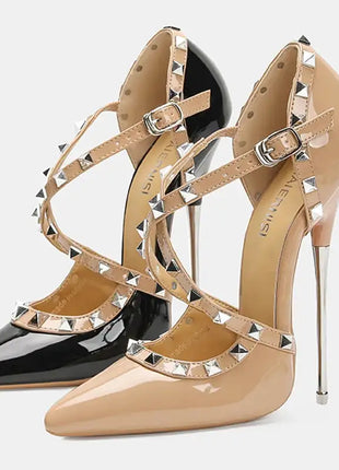 Sandali con tacco alto da donna con cinturino incrociato con rivetti Scarpe singole sexy con punta a punta per discoteca Modello di ospite di festa Passerella Cross Dressing platinumshop