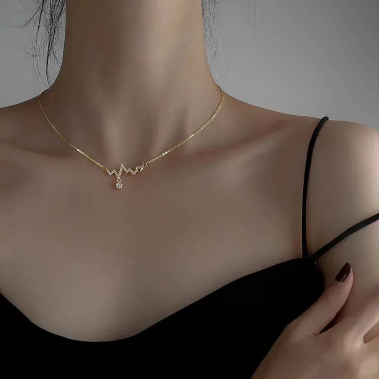 Silver Butterfly Necklace Women Crystal Zircon Pendant Necklace for Women Girl Crystal Chain Necklace Party Jewelry PlatiNum
