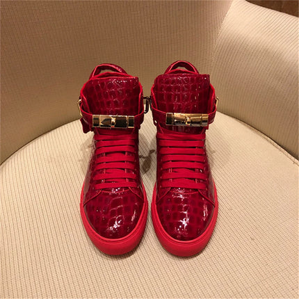 Men Red Crocodile Pattern High Top Sneakers Glossy Patent Leather Metal Buckle Lace-up Casual Shoes Streetwear Male Footwear