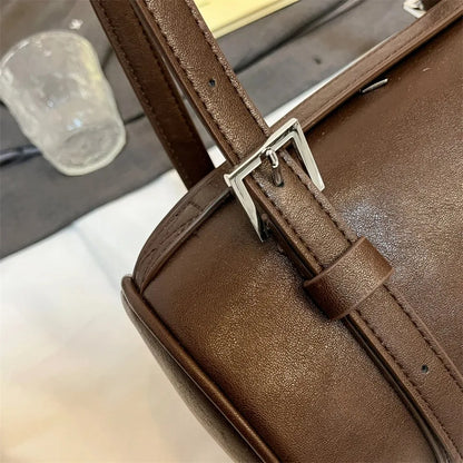 2025 Cylinder Pillow Bag for Women Multifunctional Shoulder Crossbody Bag with Pendant Winter Luxury Designer Handbag