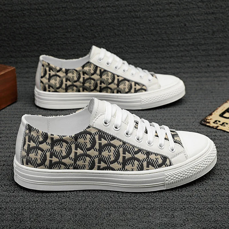 New Shoes for Men Genuine Leather Patchwork Casual Shoes Trend Flat Skateboard Shoes Youth Cool Lace-up Sneakers