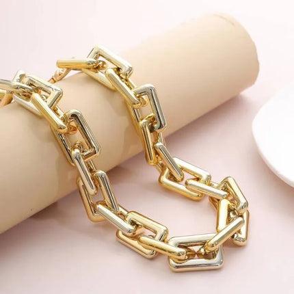 Versatile Women Bag Chain Strap Wide Chain Golden Luxury Fashion Bag Accessories Fashion Chain Bag PlatiNum