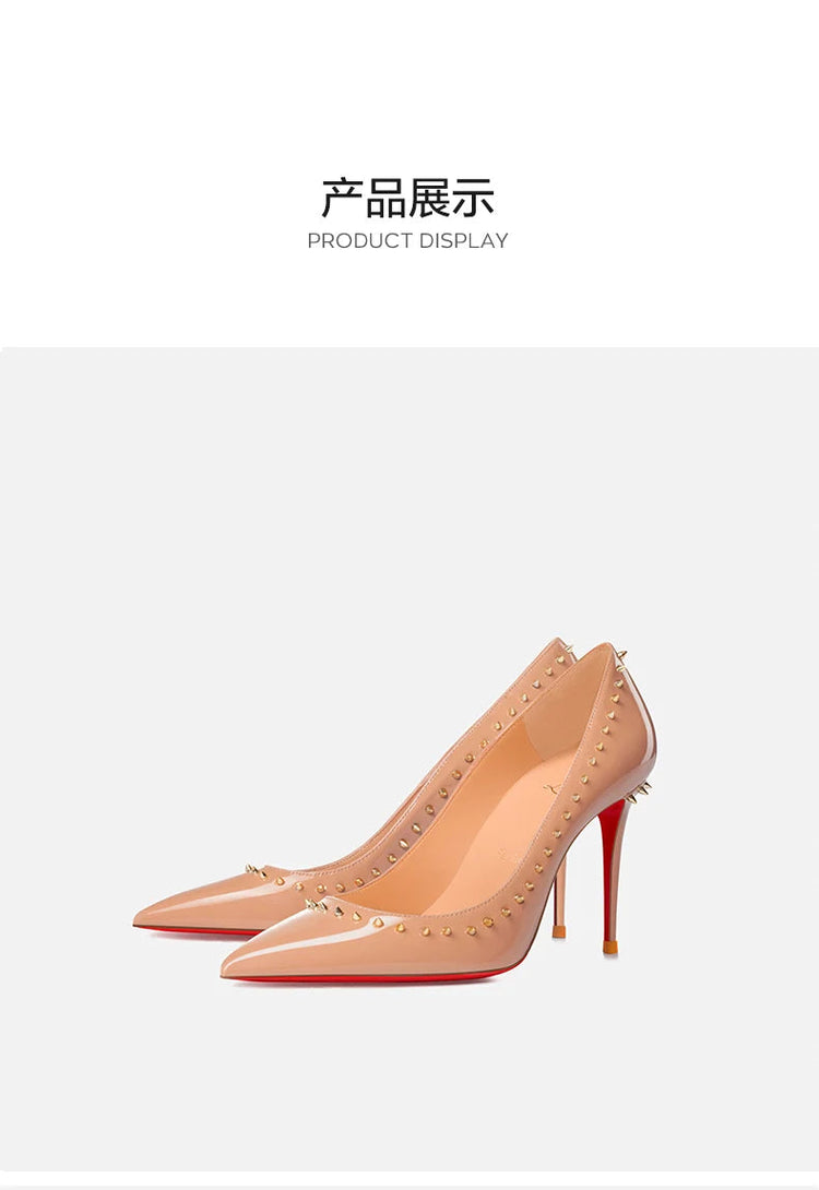 Scarpe col tacco di lusso da donna Fondo rosso lucido Décolleté a punta Rivetti di colore nudo Tacchi alti sottili Scarpe eleganti da donna di moda platinumshop