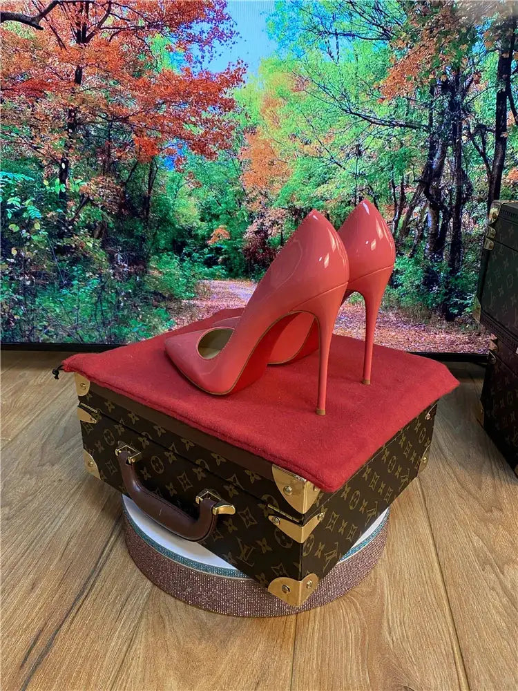 Tacchi altissimi personalizzati multicolori da 12 cm, pelle verniciata bianca nuda, suola rossa sexy, scarpe sottili a punta per ordine singolo platinumshop