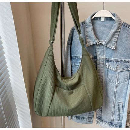 New Large Capacity Casual Crossbody Bag Simple Artistic Commuter Student Single Shoulder Bag Outdoor Leisure Women's Tote Bag PlatiNum