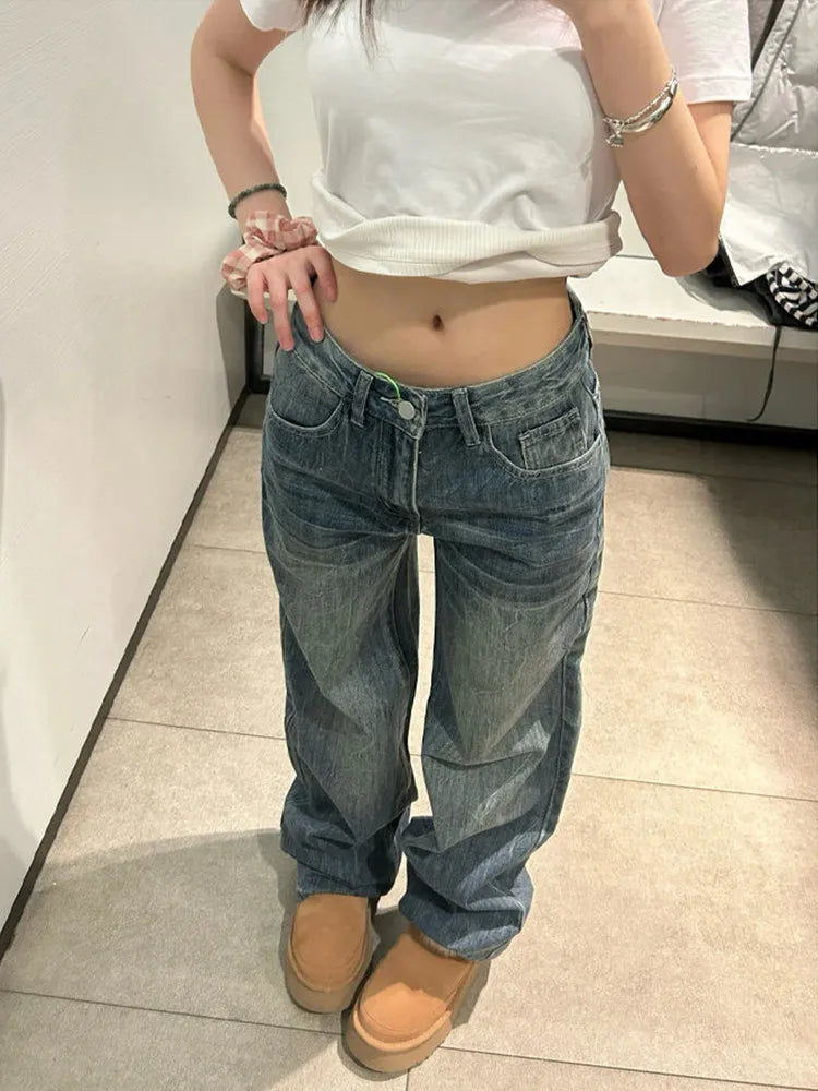 Jeans Baggy Y2K da Donna a Vita Bassa, Gamba Larga, in Denim Lavato Vintage, Pantaloni Larghi Streetwear con Dettaglio Unico Tasca Posteriore
