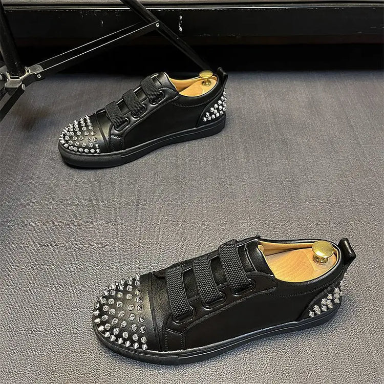 Sneaker Casual Men Designer Rivet Board Shoes Fashion Split Leather Upper Flat Platform White Shoes High Top Nightclub Shoes