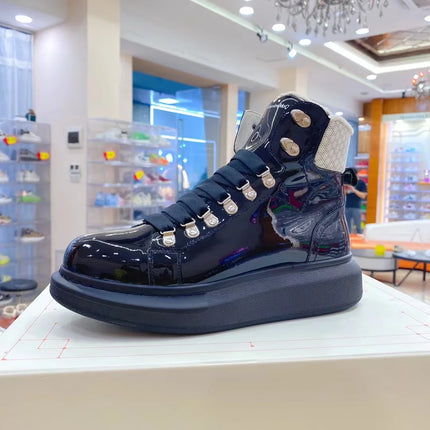 Men Platform Casual Shoes Oversized High-top Sneakers Fashion Motorcycle Boots Comfortable Ankle Boots Fashion Sports Shoes