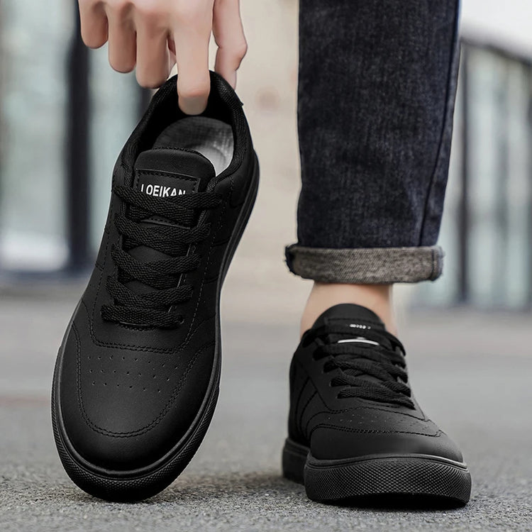 Men Classic Leather Skate Shoes Lace Up Flat Casual Sneakers Non Slip Daily Walking Footwear Black White 2 Colors