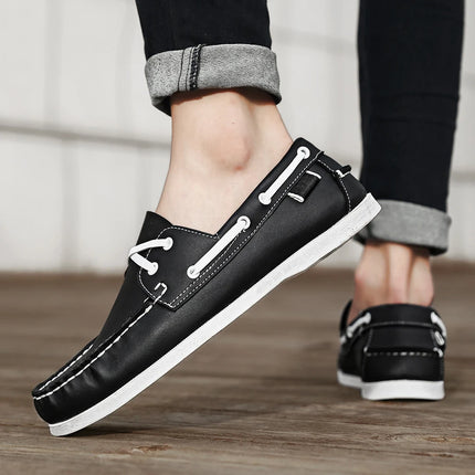 Scarpe mocassini da uomo alla moda con punta a grembiule, comode antiscivolo per passeggiate all'aperto, viaggi, primavera ed estate
