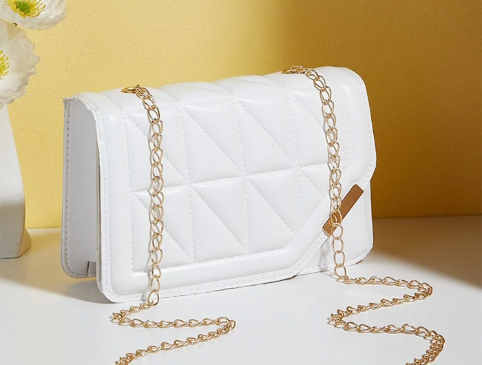 Trendy Embroidered Square Bag  - Diamond Pattern Shoulder Purse with Chain Strap & Magnetic Closure PlatiNum