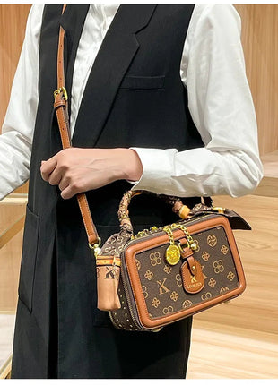 Brand Women's Bag 2025 New Style Light Luxury Western Style High Quality Handbag Designer Casual Versatile Crossbody Bag PlatiNum