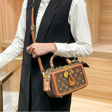 Brand Women's Bag 2025 New Style Light Luxury Western Style High Quality Handbag Designer Casual Versatile Crossbody Bag PlatiNum