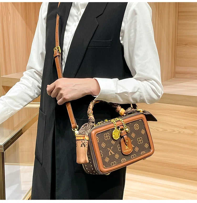Brand Women's Bag 2025 New Style Light Luxury Western Style High Quality Handbag Designer Casual Versatile Crossbody Bag PlatiNum