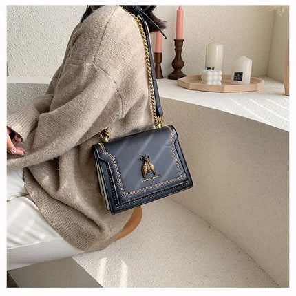 CGCBAG Luxury Brand Women Handbag 2024 New Retro Bee Female Shoulder Bag Simple High Quality Leather Designer Crossbody Bags PlatiNum