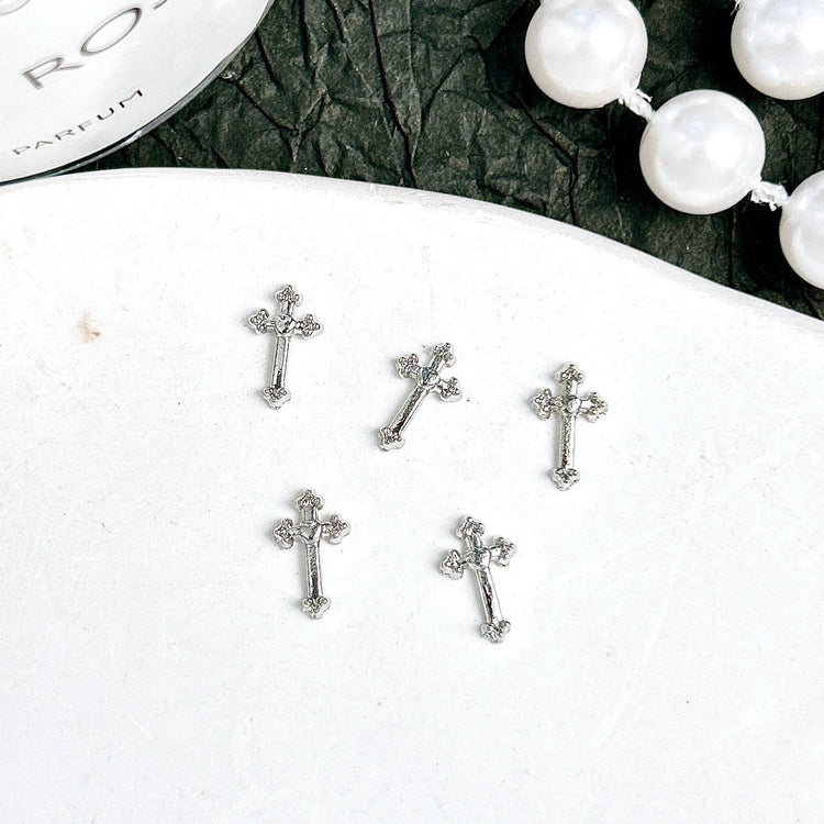 30PCS Multiple Style Shiny Alloy Cross Nail Art Charms 3D Retro Creative Heart Cross Nail Decorations for DIY Y2K Nails Designs