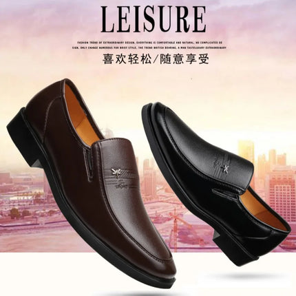 Scarpe in pelle Scarpe da lavoro da uomo Mocassini di marca di lusso Mocassini eleganti Slip traspiranti su scarpe da guida nere Scarpe formali maschili