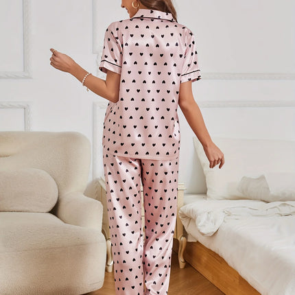 Pigiama in raso con stampa a cuore Set casual a maniche corte con bottoni Top con risvolto e pantaloni elastici Indumenti da notte da donna