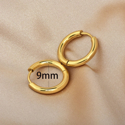 2 pezzi piccoli orecchini a cerchio piccoli Huggie in acciaio inossidabile per le donne cerchio rotondo punk unisex orecchini rock gioielli penetranti della cartilagine PlatiNum