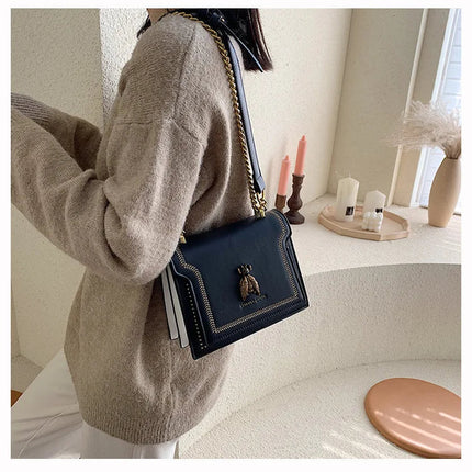 CGCBAG Luxury Brand Women Handbag 2024 New Retro Bee Female Shoulder Bag Simple High Quality Leather Designer Crossbody Bags PlatiNum