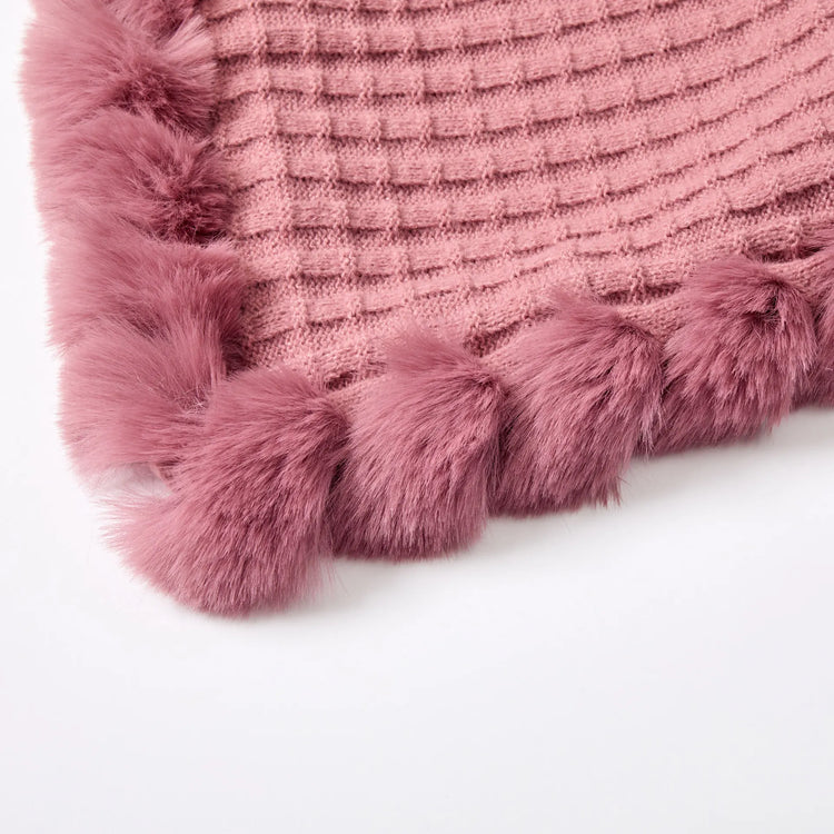 European and American Fall/Winter New Arrival Knitted Pattern Women's Wraparound Faux Fur Collar Pullover Loose Oversized Cape