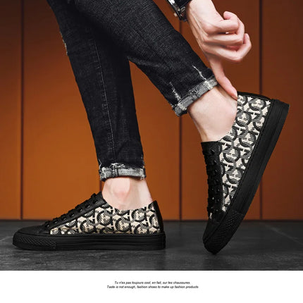 New Shoes for Men Genuine Leather Patchwork Casual Shoes Trend Flat Skateboard Shoes Youth Cool Lace-up Sneakers