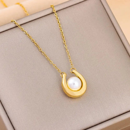 Nuova collana con ciondolo in cristallo di zircone alla moda per le donne Commercio all'ingrosso di gioielli con catena clavicola in acciaio inossidabile color oro dolce femminile