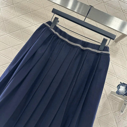 Early spring new elegant and fashionable mid length wool pleated high waisted A-line half skirt women's clothing PlatiNum