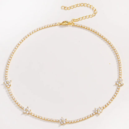 Moda estiva Blu Verde Rosso Fiore bianco Cubic Zirconia Fascino di cristallo CZ Collana a catena da tennis per donne Eleganti gioielli da festa