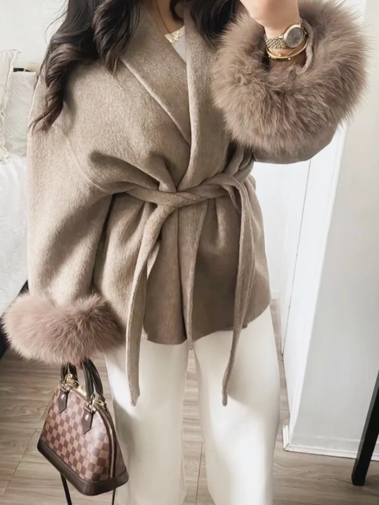 Women Grey Fur Splicing Woolen Coat Casual Belt Full Sleeve Lapel Loose Cardigan Outwear 2025 Lady Winter New Highstreet Jacket