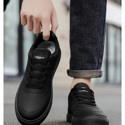 Men Classic Leather Skate Shoes Lace Up Flat Casual Sneakers Non Slip Daily Walking Footwear Black White 2 Colors