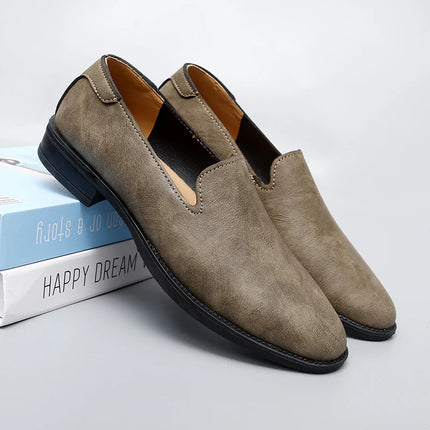 Big Size 47 48 mocassini da uomo Slip On scarpe Casual in pelle estate punta a punta larghezza stretta stile coreano Slip-On in morbida pelle