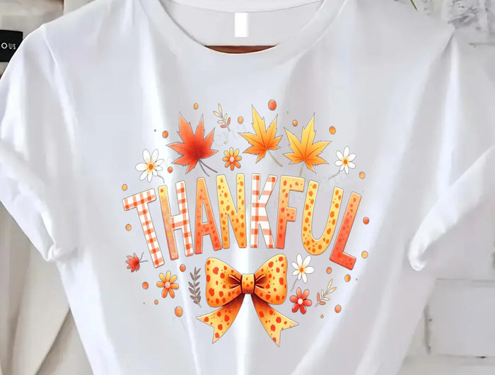 Comfortable Printed Women's T-shirt Thanksgiving Autumn Leaves T-shirt Women's Fall Seasonal Graphic T-shirt