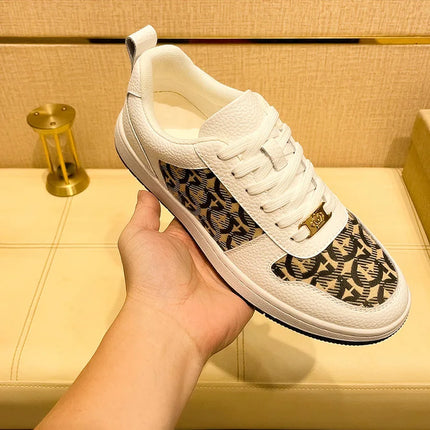European New Shoes for Men Genuine Leather Patchwork Casual Shoes Trend Flat Skateboard Shoes Youth Cool Lace-up Sneakers